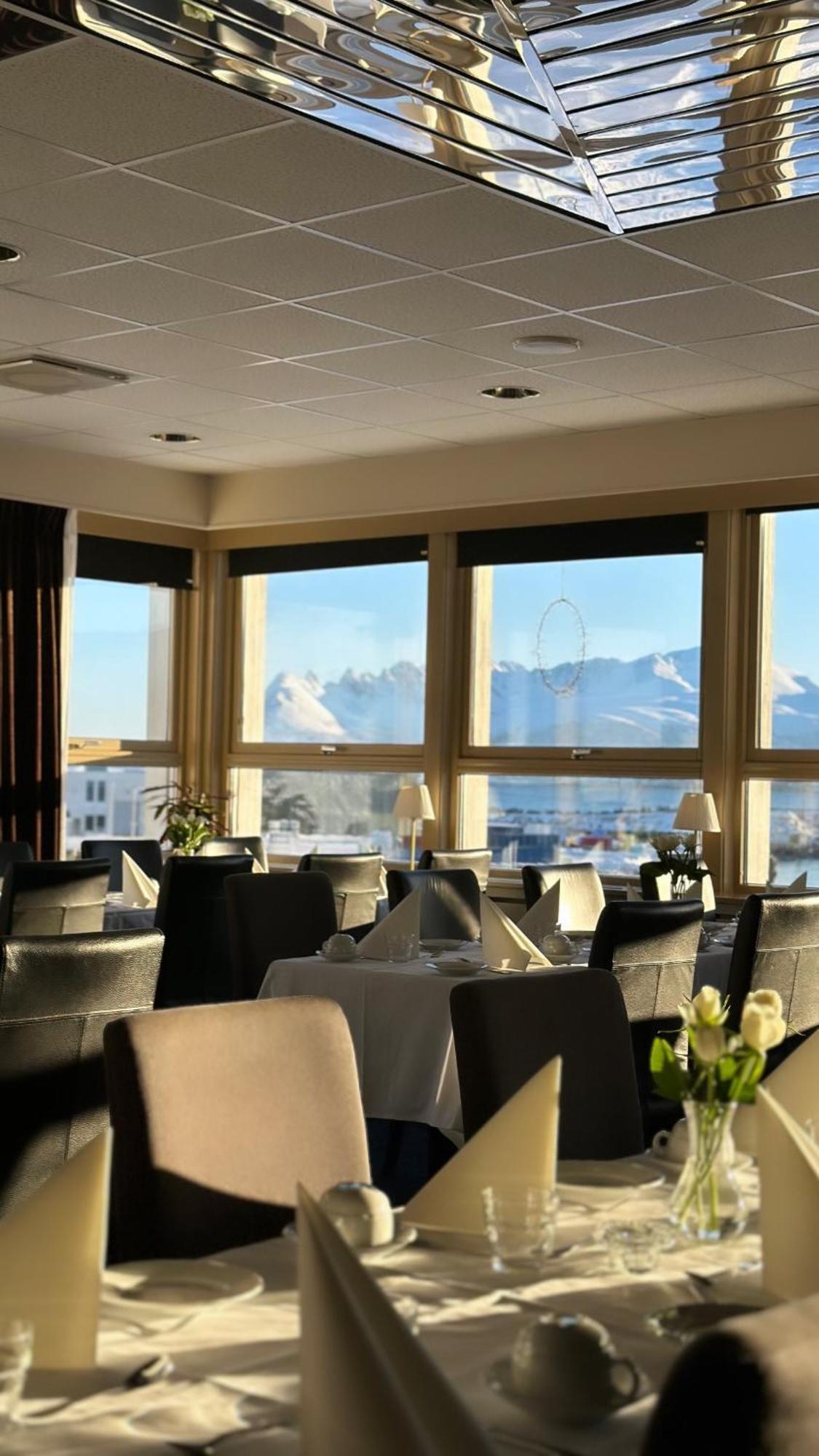 Hotell Maritim Skjervoy Bagian luar foto